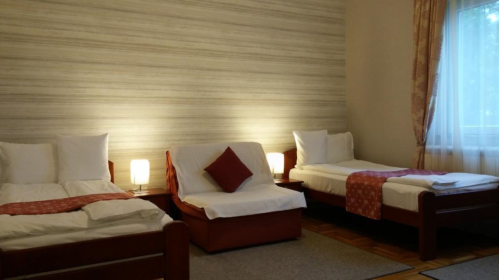 Villa Forest Belgrado Esterno foto