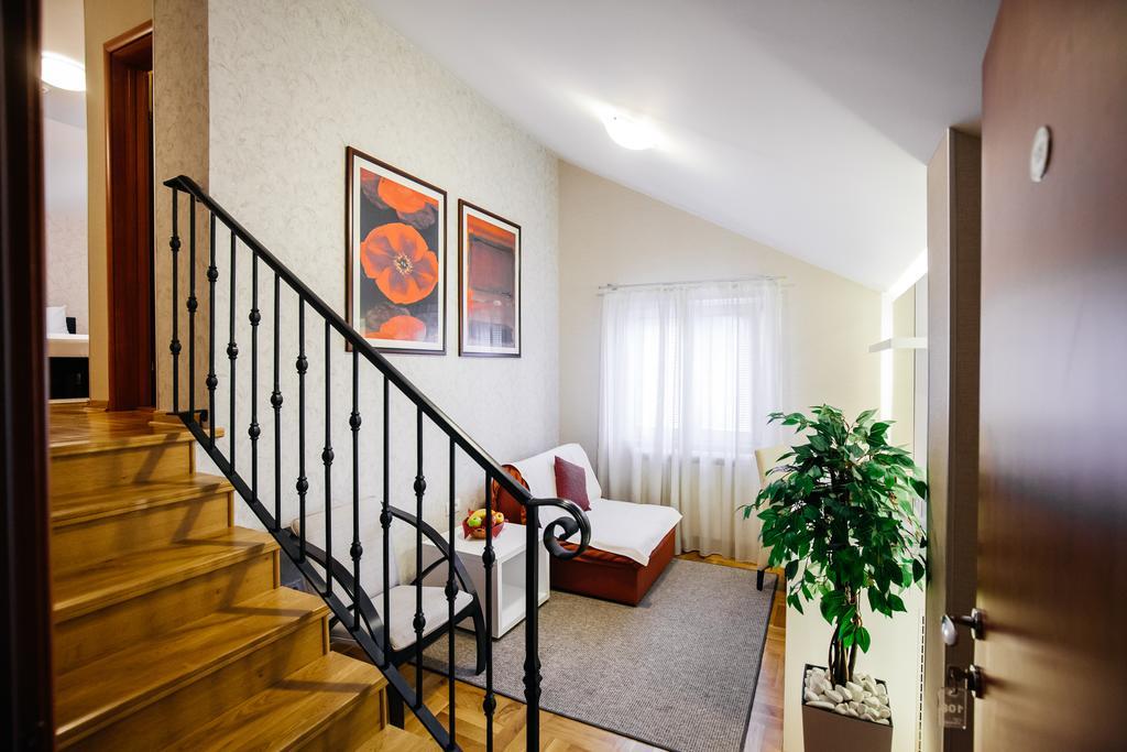 Villa Forest Belgrado Esterno foto