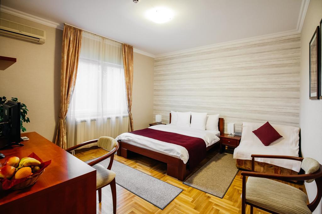Villa Forest Belgrado Esterno foto