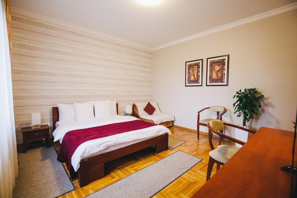 Villa Forest Belgrado Esterno foto