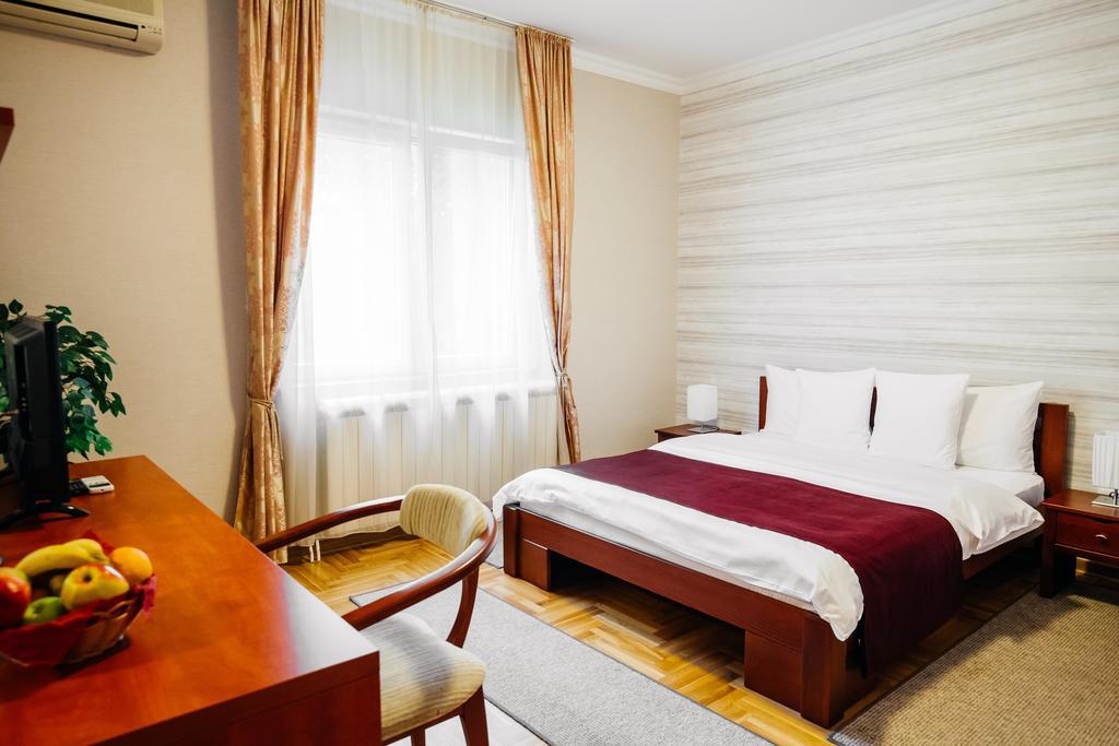 Villa Forest Belgrado Esterno foto